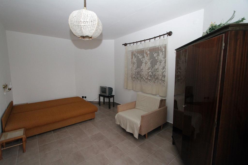 Voeroesko Apartmanhaz Révfülöp Kamer foto